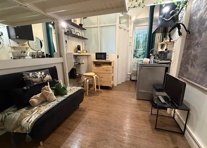 Palm - Palace Centre * Μεντόν