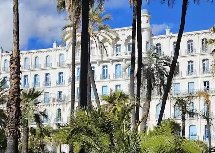 Palm - Palace Centre Menton